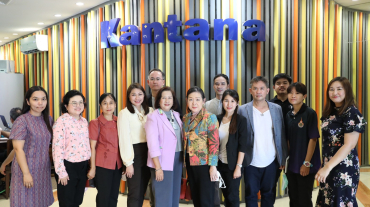 LINE_ALBUM_29366_230329_36