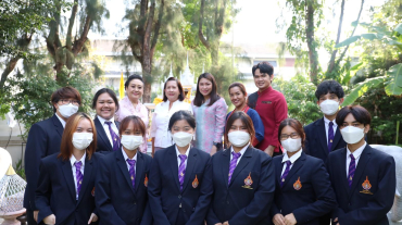 LINE_ALBUM_19566_230519_154