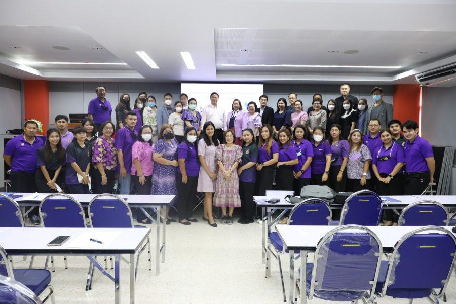 LINE_ALBUM_24566_230524_147