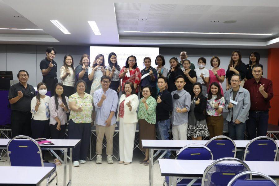 LINE_ALBUM_25566_230525_0